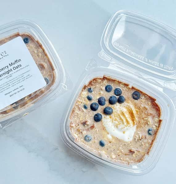 Clean Plate Blueberry Muffin Overnight Oats