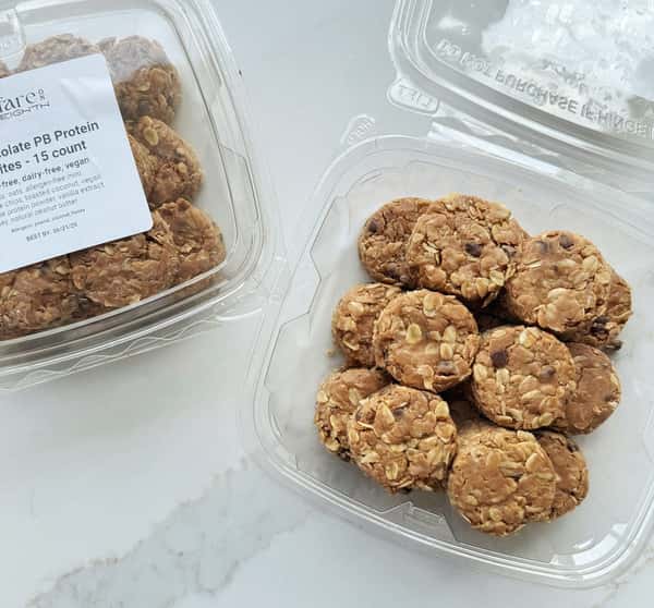 Chocolate PB Protein Bites