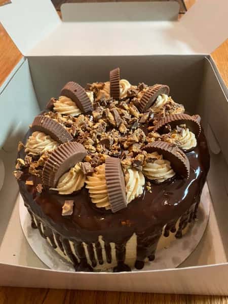 Reeses cake