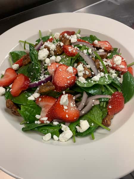 Strawberry Walnut Salad