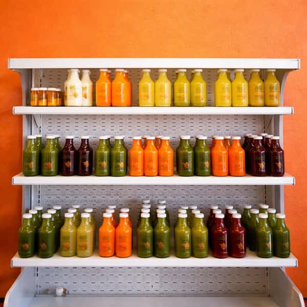 Cleanses shelves
