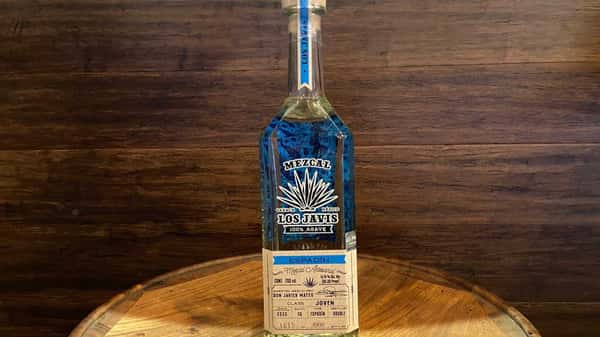 Los Javis Mezcal