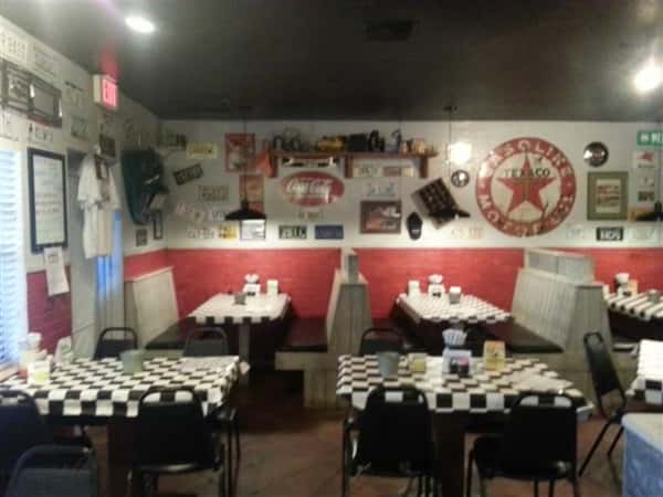 Checkered dining tables and vintage wall decorations
