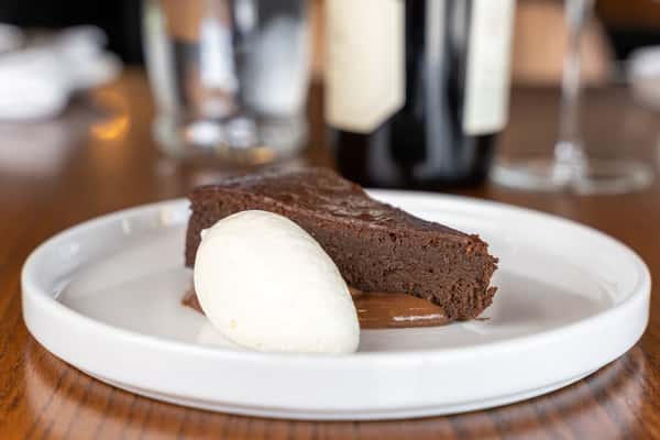 Flourless Chocolate Cake