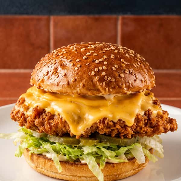Classic Crispy Chicken Burger