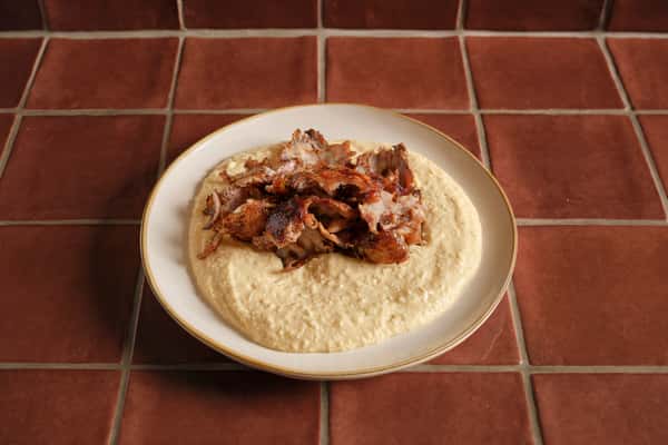 Hummus with Gyros