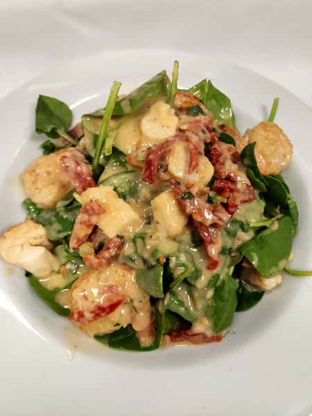 Spinach and Prawns Salad