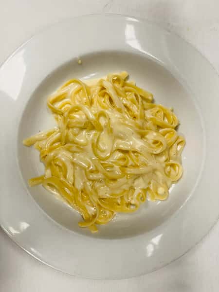 Fettuccine Alfredo