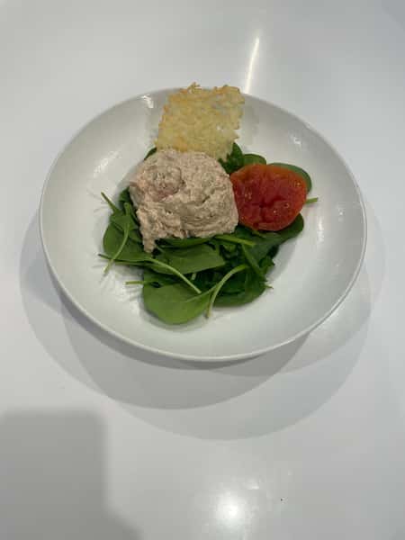 Chicken or Tuna Salad Salad