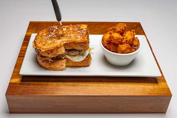 Staks Breakfast Burger