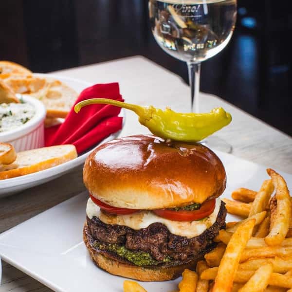 burgers & fries