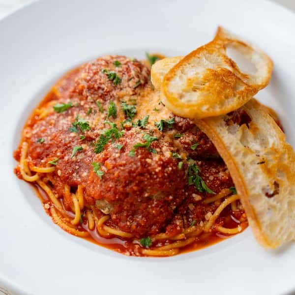 Spaghetti & Meatballs