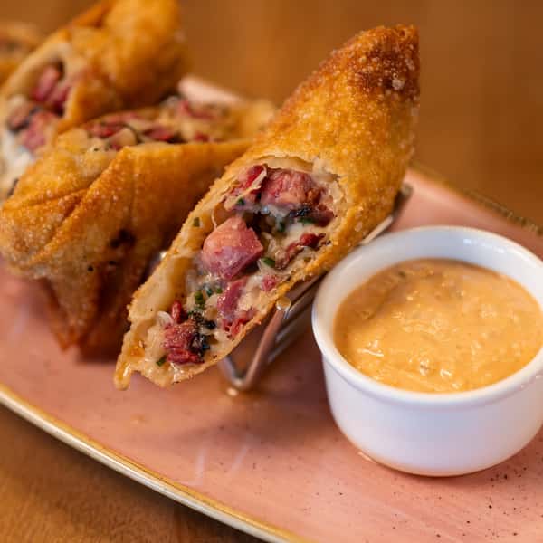 Egg rolls with a dipping sauce