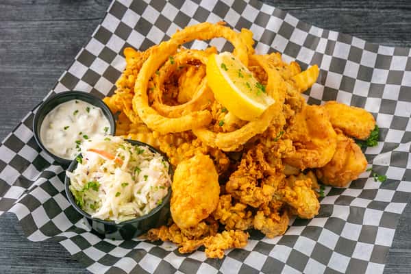 fried clam and scallop plate
