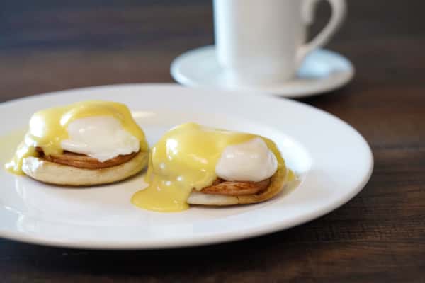 Eggs Benedict
