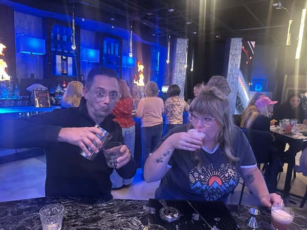 Gallery - Bar