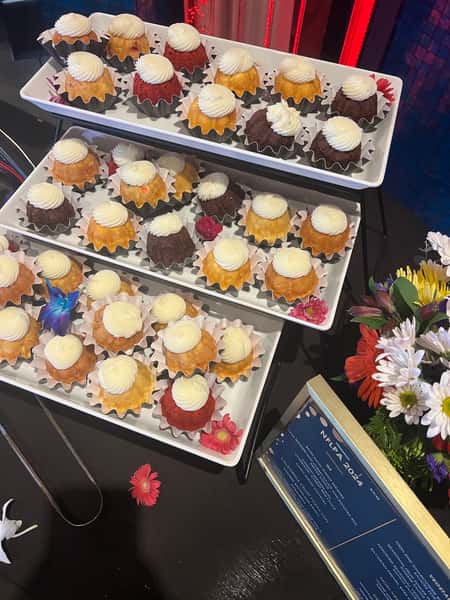 Small bundts
