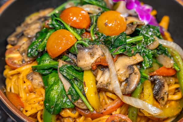 Vegetarian Bird Pepper Pasta