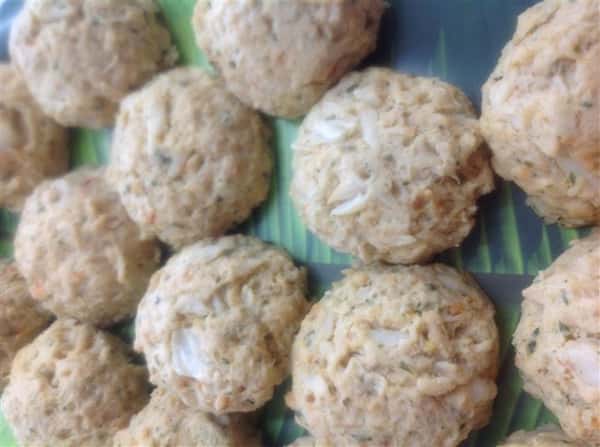 crab meat rolled into balls