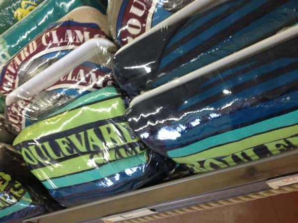 package saying boulevard clams