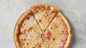 NEW YORK CHEESE PIZZA
