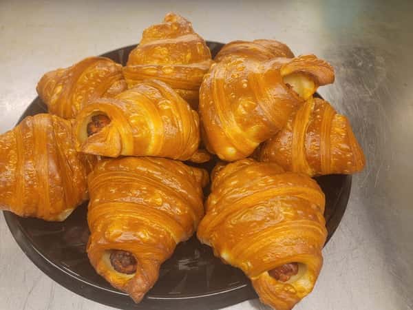 hot dogs croissant