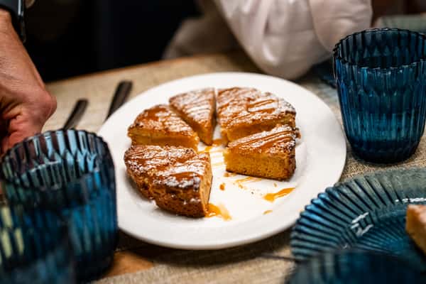 Olive oil cake