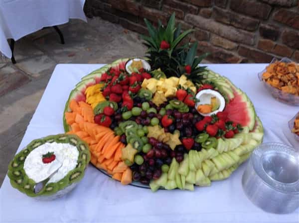 A decorated fresh fruits tray