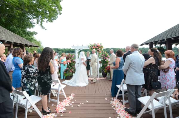 outdoor lakeside wedding