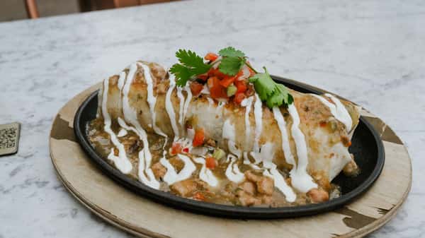 Chipotle steak burrito