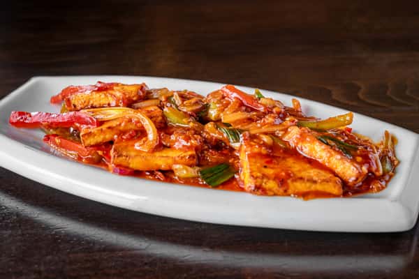 PAN FRIED CHILLI PANEER