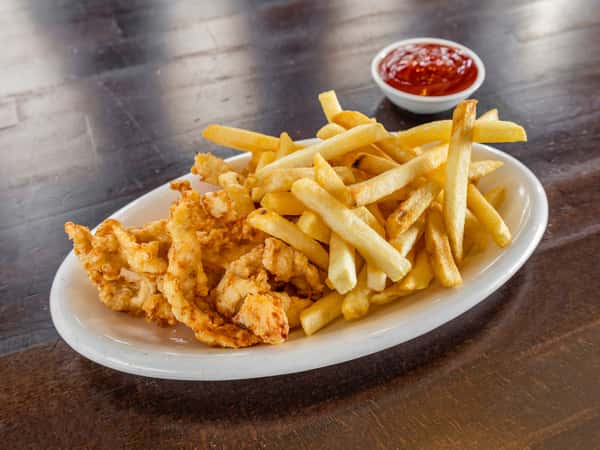 CHICKEN NUGGETS & FRIES
