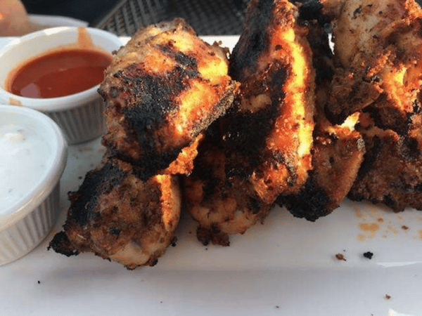 Riley's Grilled Buffalo Chicken Wings (8)