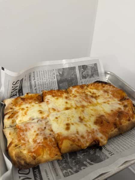 Classic Cheese Pinsa