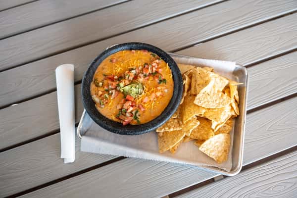 BoDocks Queso