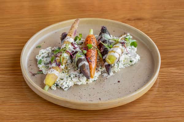Zaatar Petite Carrots