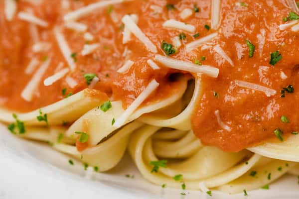 Fettucine with Tomato Cream Sauce