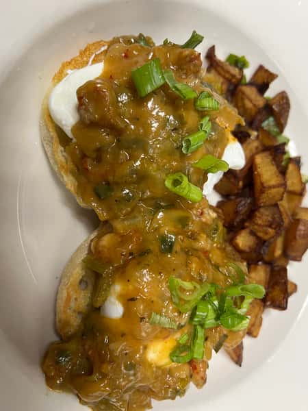 Etouffee Benedict
