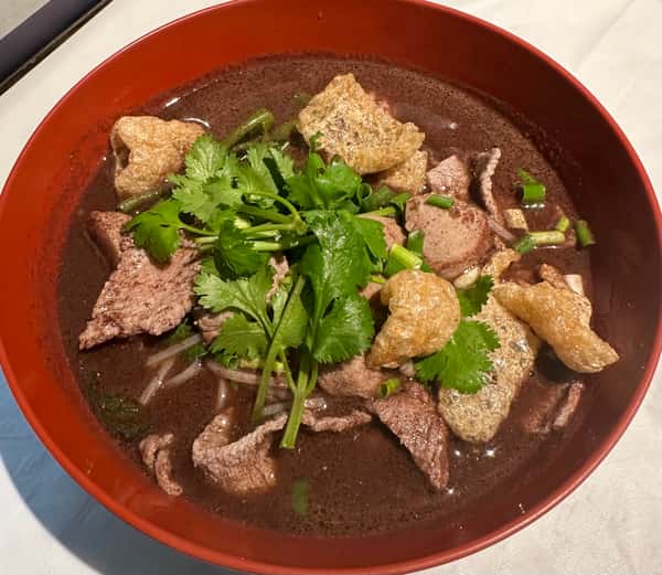 Thai Boat Noodle Soup (Beef) / ก๋วยเตี๋ยวเรือเนื้อ