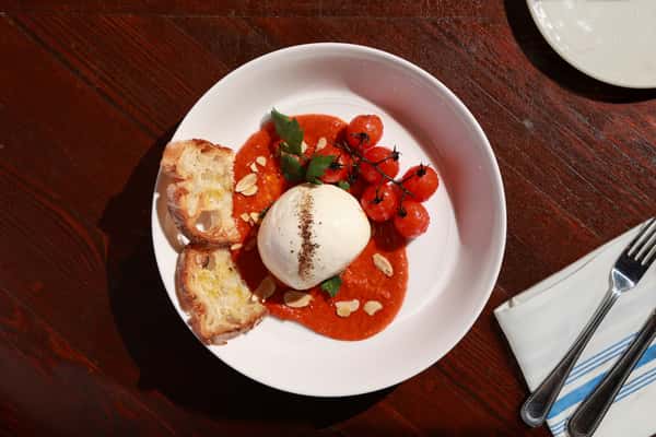 Burrata Romesco