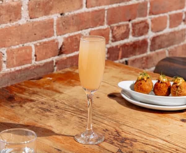 NA Peach Bellini