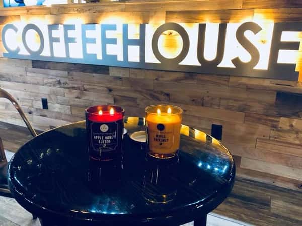 Photo Gallery Mimi's Coffee House & Ice Cream Restaurant in