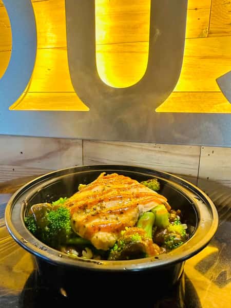 Teriyaki Salmon Broccoli Bowl