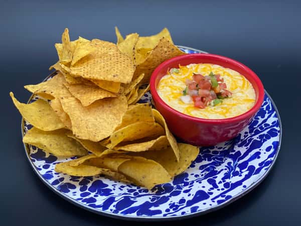 Queso Dip with Endless Chips