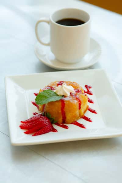 Mini Warm Upside Down Pineapple Cake