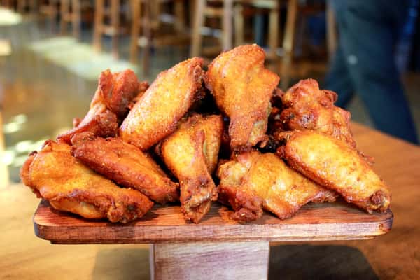 Party Blazing Wings