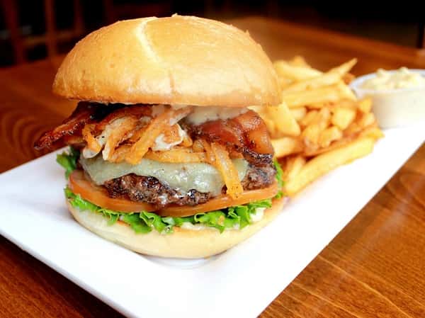 Bacon Aioli Burger