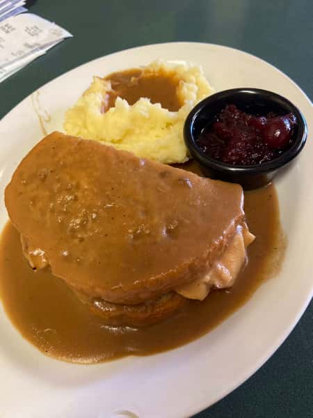 1/2 Hot Turkey Sandwich