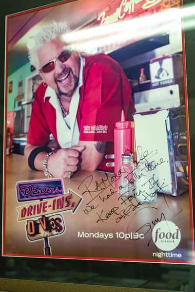 Diners, Drive-Ins, Dives
