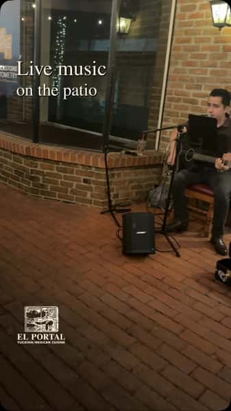 Live music, dinner, and margaritas under the patio lights. Join us tonight at El Portal! 🎶🍹

#ElPortalPasadena #PasadenaEats #LiveMusic #PlayhouseVillage #PasadenaRestaurants